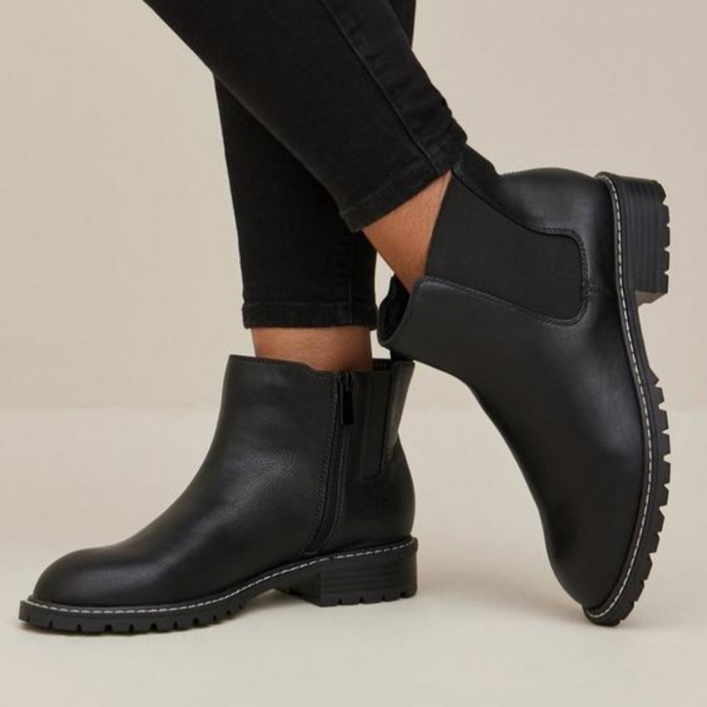 NIB Black Chelsea Bootie